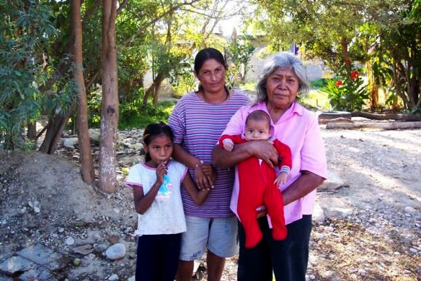 Dust and dirt roads in the colonias